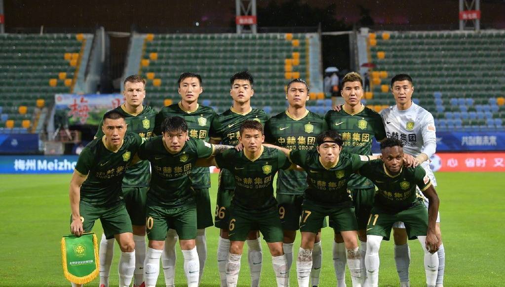 国安vs斯威视频直播，熬夜看球前，我劝你先看看这个